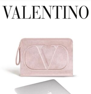 VALENTINO CLUTCH POUCH BAG Lap top bag zipper pouch